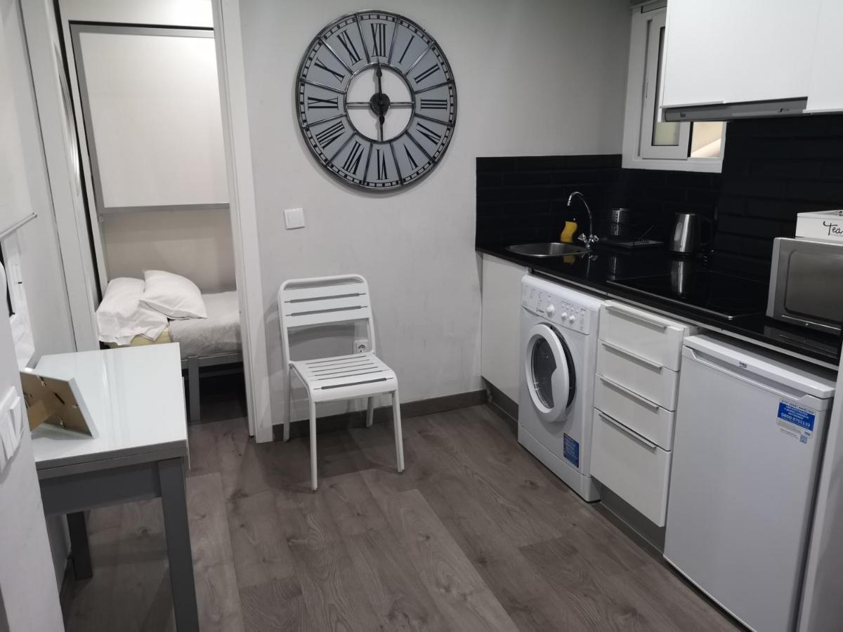 Aparteasy - Eixample Center 巴塞罗那 外观 照片